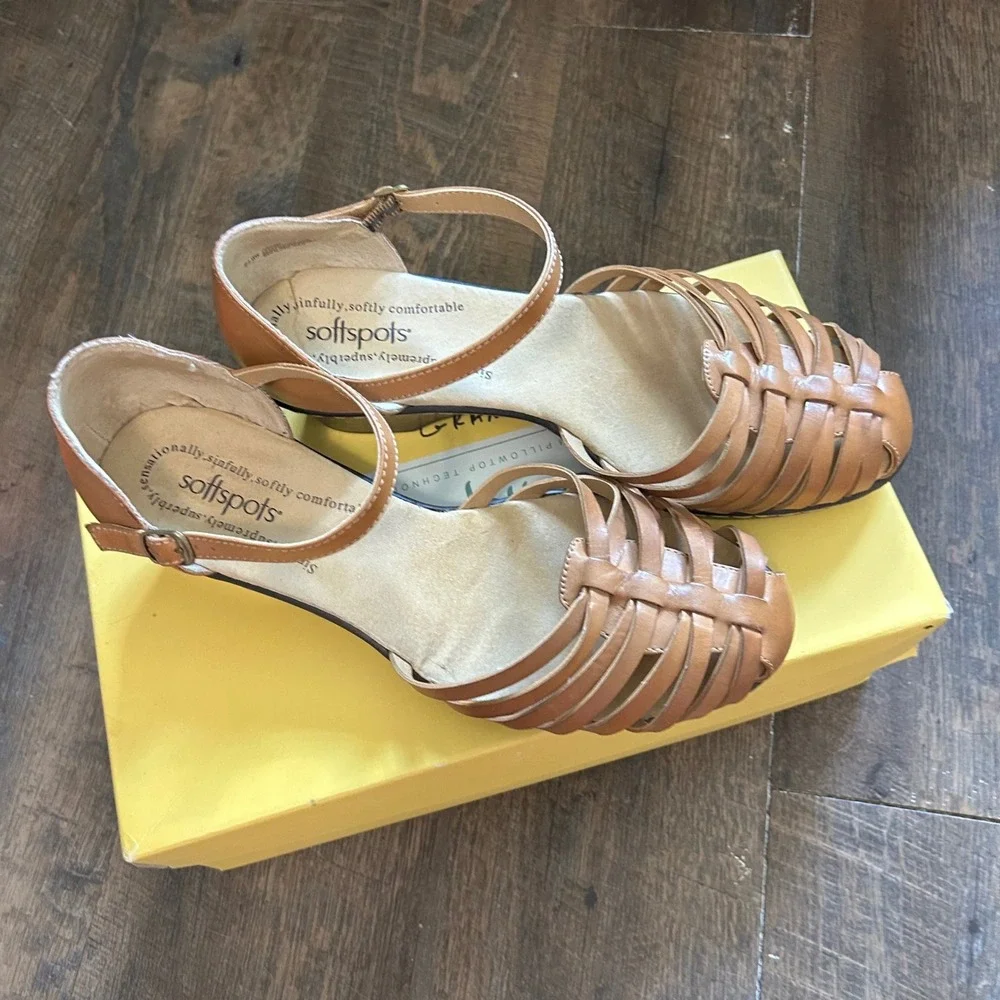 Softspots Tatianna Tan Leather Huarache Wedge Sandals Womens 9.5 WW Extra Wide